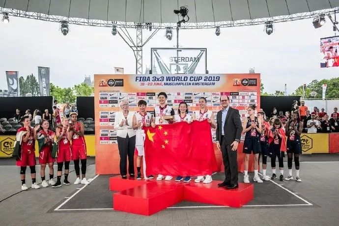 中国女篮夺得 2019 国际篮联 3X3